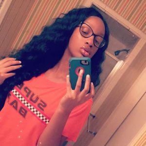 Meet your Posher, Jada